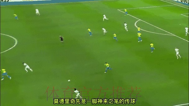 阿斯-皇马关注弗拉霍维奇动态 可能考虑今夏签他